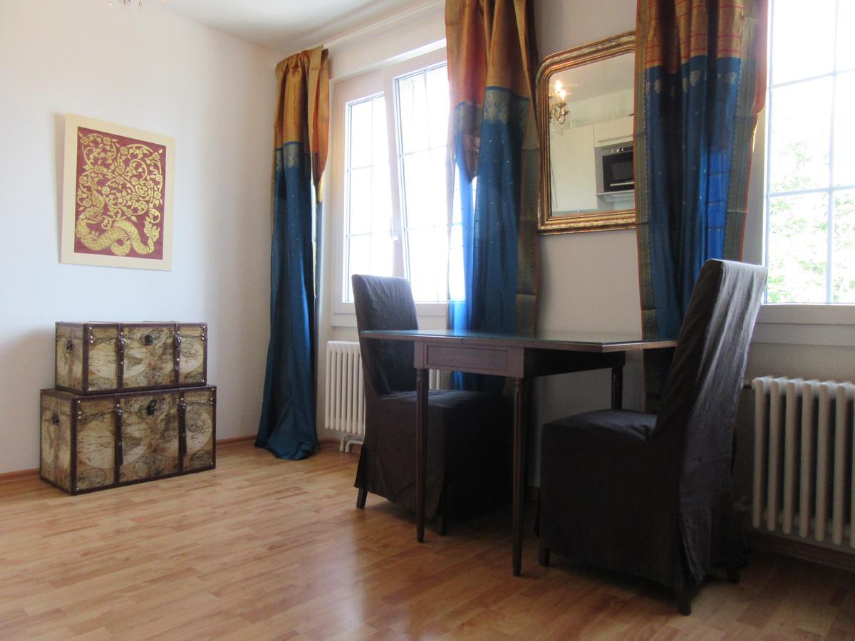 Le Debarcadere Apartamento Saint Sulpice  Exterior foto
