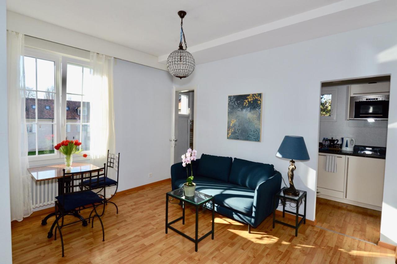 Le Debarcadere Apartamento Saint Sulpice  Exterior foto