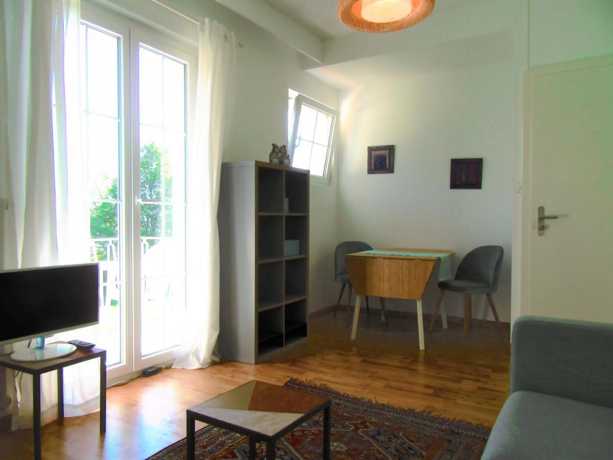 Le Debarcadere Apartamento Saint Sulpice  Exterior foto